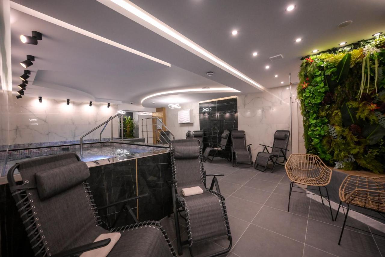 Hotel Yara Вишово-Вижнє Екстер'єр фото
