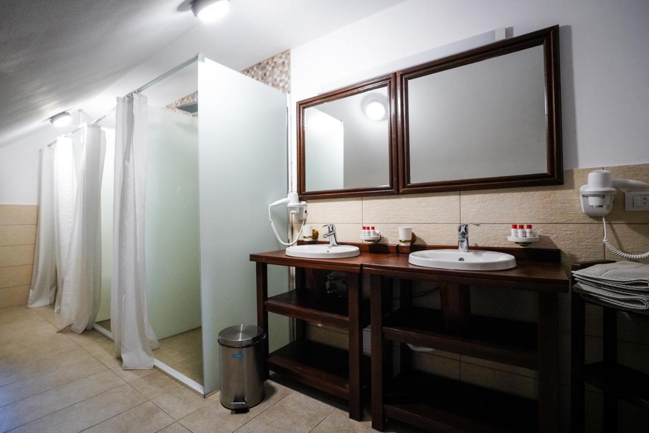 Hotel Yara Вишово-Вижнє Екстер'єр фото